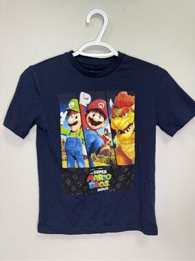 Super Mario Bros. Movie Boys' Navy Graphic Tee Medium (10/12)